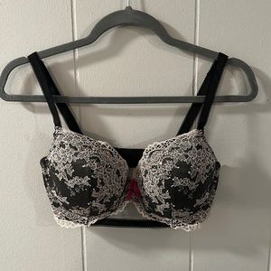 32DDD victoria secret bra